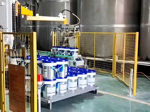 全自動桶裝化工產品碼垛機1227.jpg
